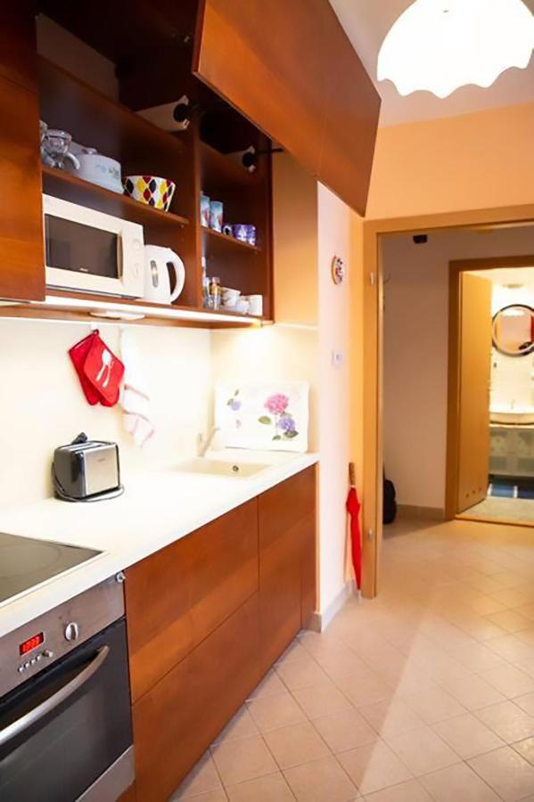 Lovely Home - Free Parking Budapesta Exterior foto