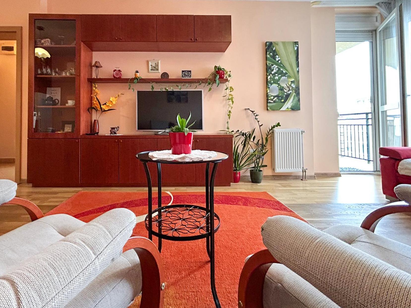 Lovely Home - Free Parking Budapesta Exterior foto